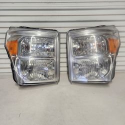 2011 To 2016 Ford F250 , F350 , F450 And F550 Headlights 