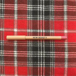 KKW Lip Liner
