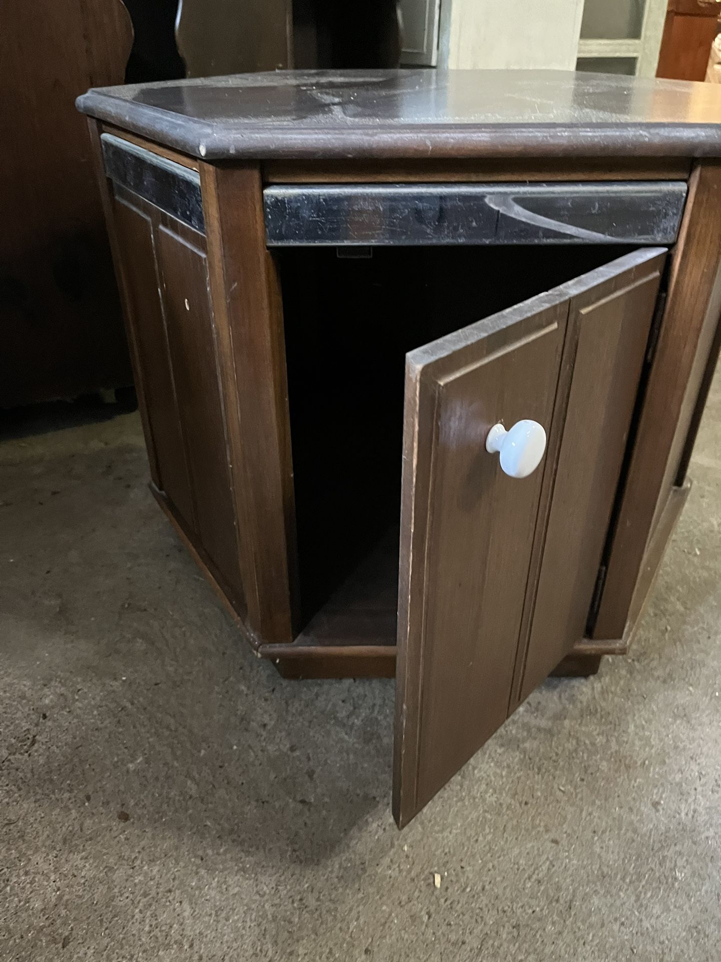 VTG Octagonal Side Or Coffee Table