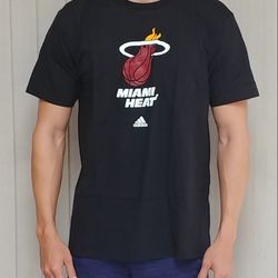 Adidas Miami Heat T shirt Size Large
