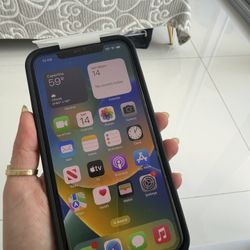iphone 11 Pro Max 256 Gig