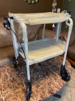 Homecraft Deluxe Walker