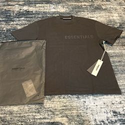 Essentials T-shirt