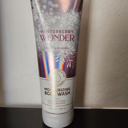 Winterberry Wonder Moisturizing Body Wash 