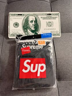 Supreme x Hanes Boxer Briefs 2-Pack Medium