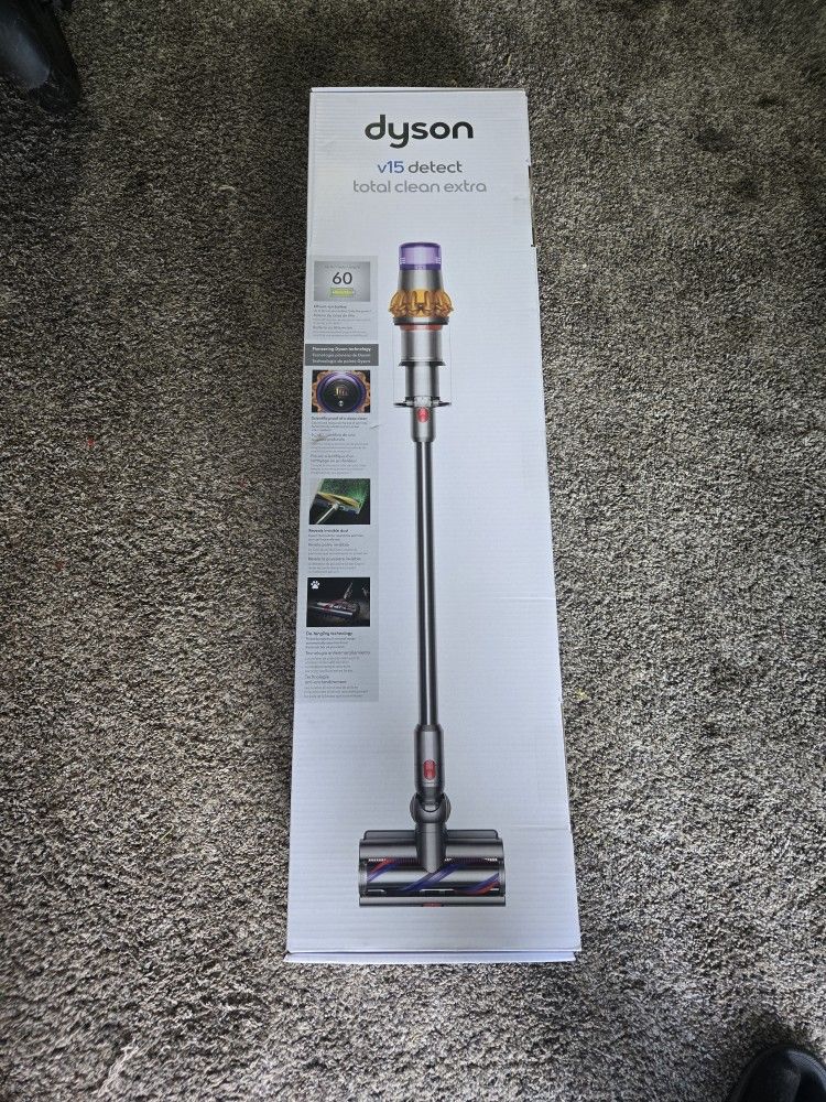 New Dyson Vacuum V15 Detect