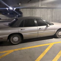 Buick LeSabre - Clean title