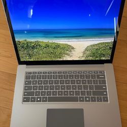 Microsoft Surface Laptop 3 – 15” Touchscreen – Great Condition! ✨
