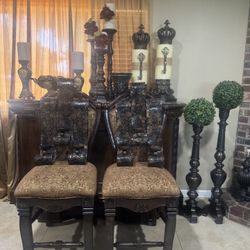 Decorations And Bar Stools 