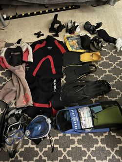 Snorkels, Fins, Dive Gear, Life Vests Exc