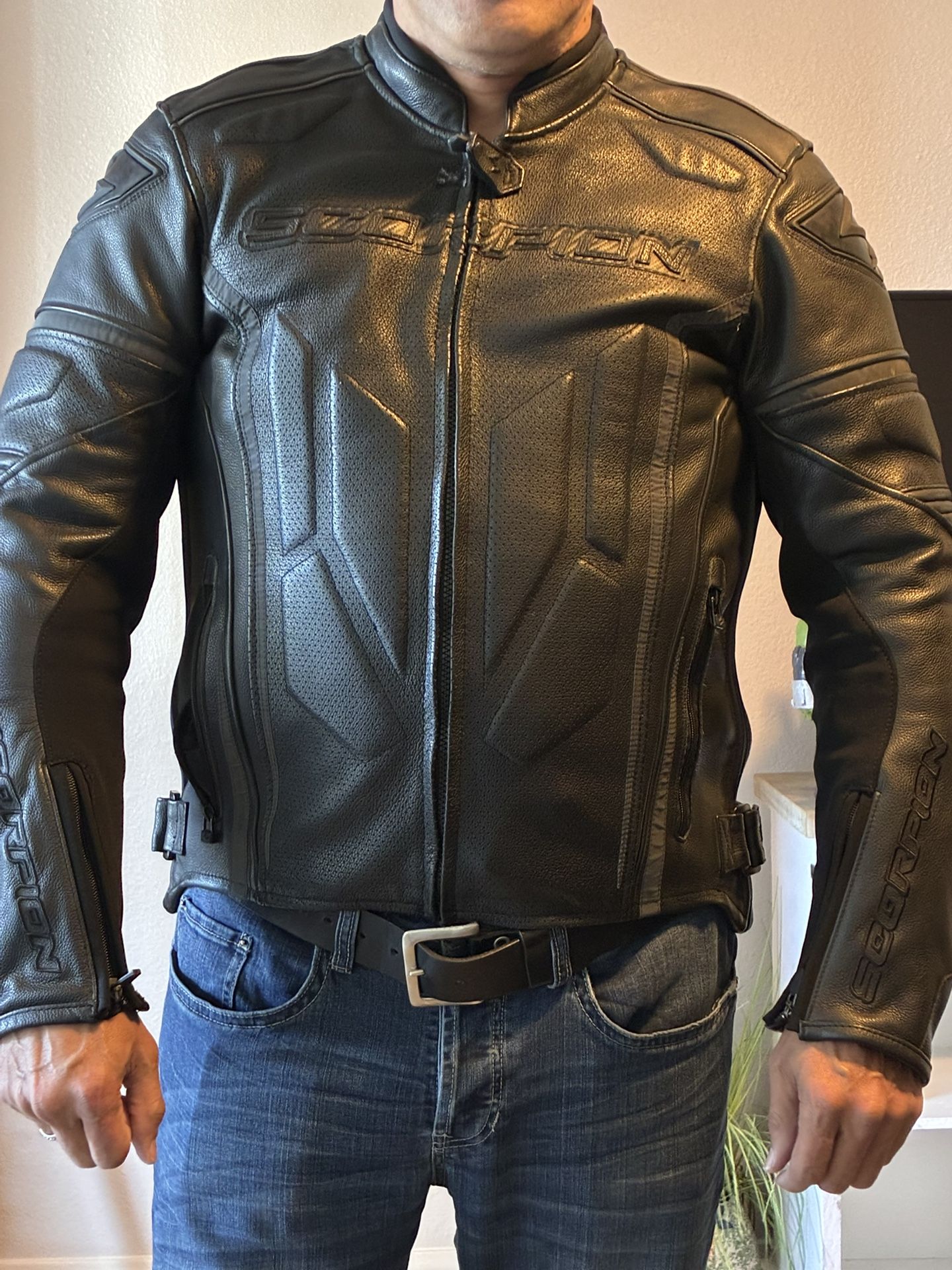 Motorcycle Leather Jacket Scorpion