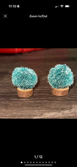 Vintage Village Round Bushes lot