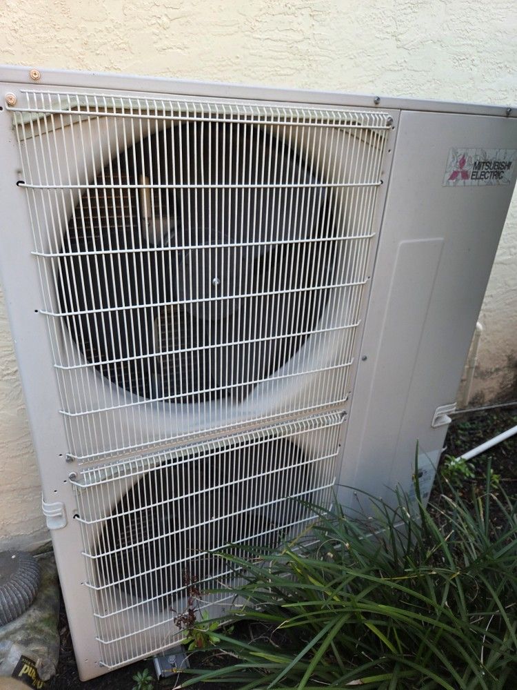 Mitsubishi AC Unit