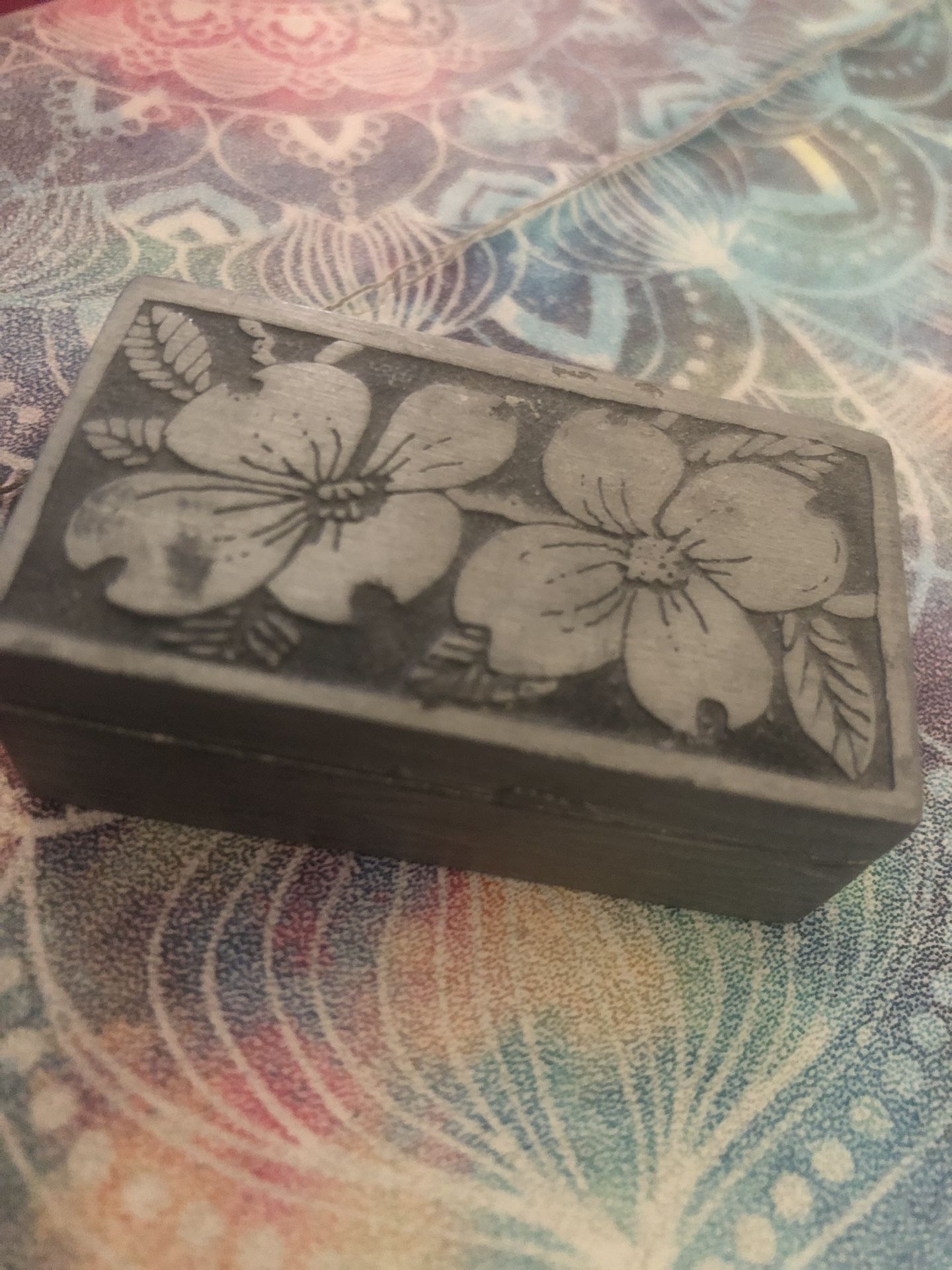 Sultan Tiny 1979 Hand Crafted Pewter Trinket Box With Lid