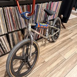 Mongoose Minigoose 1980 Old School Bmx Bike.