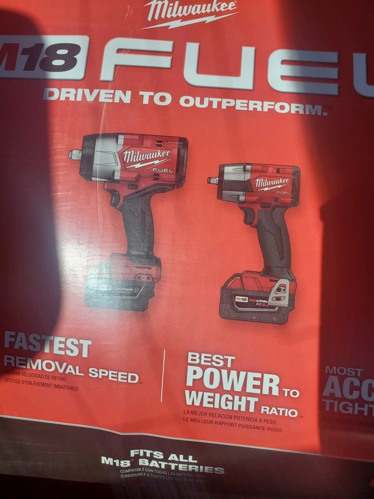 Milwaukee M18 Impact Wrench High Torque Brushless Kit New 3/8 &1/2 💪💪💪💪