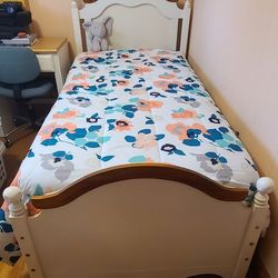 Girls Twin Size Complete Bedroom Set