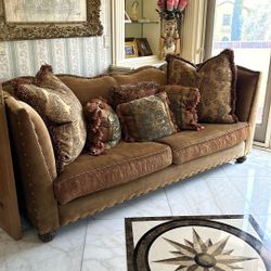 Marge Carson Sofa High End Furniture