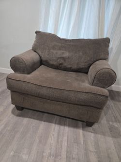 One seater coutch