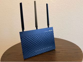 ASUS RT-AC68U AC1900 Dual-Band Wi-Fi Router