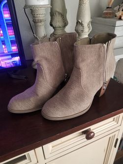 SiplyVera VeraWang boots