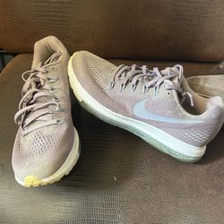Womens Nikes