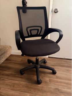 Office chair like new