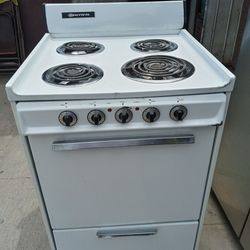 24 INCH. MINI ELECTRIC STOVE for Sale in Las Vegas, NV - OfferUp