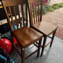 Wooden Chair 2 Ft Tall To The Seat