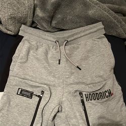 HOODRICH SHORTS SIZE MEDIUM
