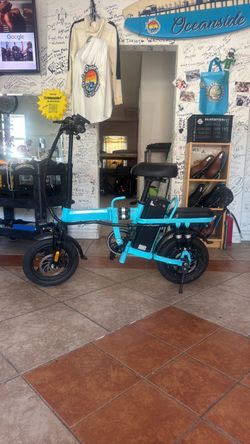 Foldable electric bike previously loved