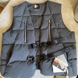 Kith Life Vest Style Grey 