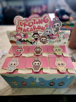 Macaron Labubu 