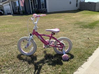 Girls Bike. Huffy