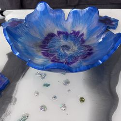 Handmade Resin Centerpiece & Coaster Set