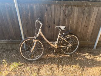 Hybrid Bikes