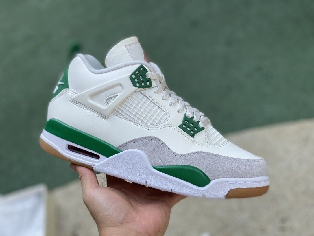 Nike SB x Air Jordan 4 AJ4 Pine Green