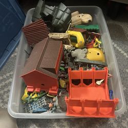 Vintage Army Men + Cowboys & Indians Toy Lot – $50 OBO