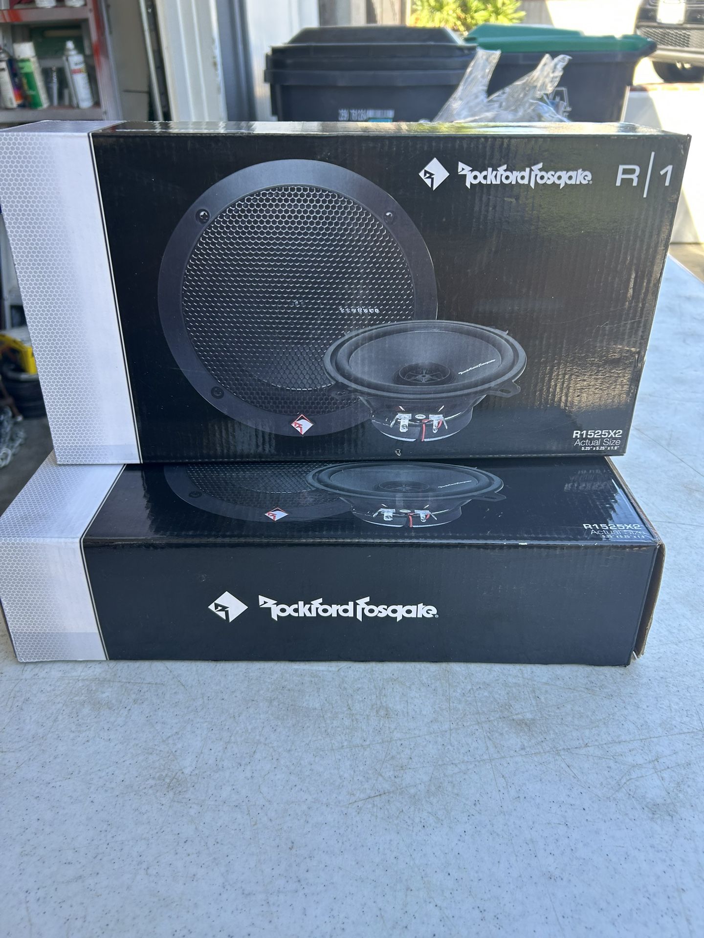 Four Brand New Rockford Fish ate Speakers