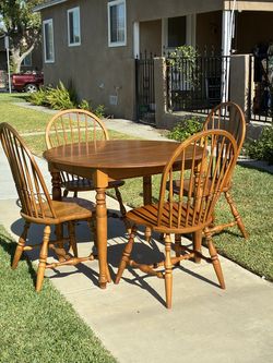 Ethan Allen dining table