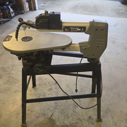 Scroll saw