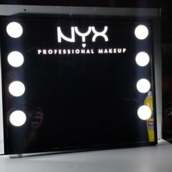 Awesome NYX MUA Lighted Vanity Mirror!!