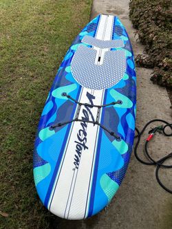 Stand Up (SUP) Wavestorm Paddleboard + Paddle