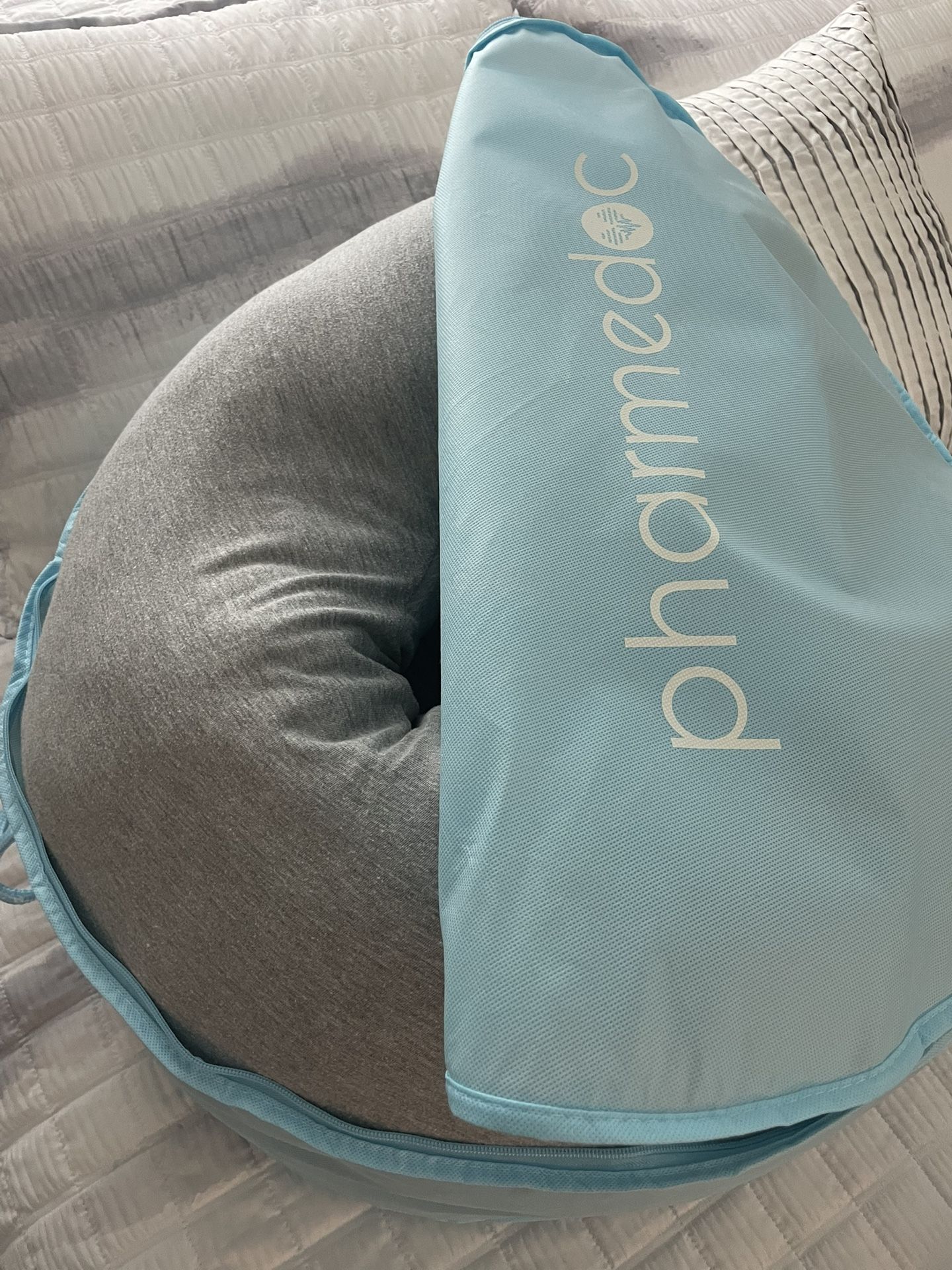 PharmeDoc Pregnancy Pillow
