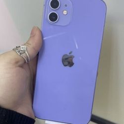 iPhone 12 64Gb Condition like new phone Unlocked 