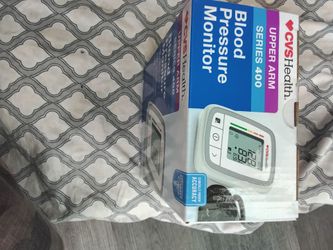 Equipo De Tomarse La Presión Arteriar Nuebo Digitar Automático en su caja 65 a 40 es nuevo