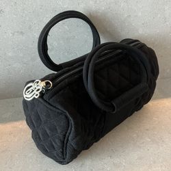 Vera Bradley Bangle Bag Black Quilted Purse 8”X4”X3”