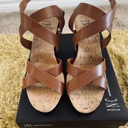 Size 10 Wedges 