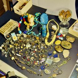 Vintage Antique Jewelry And Accessories Lot