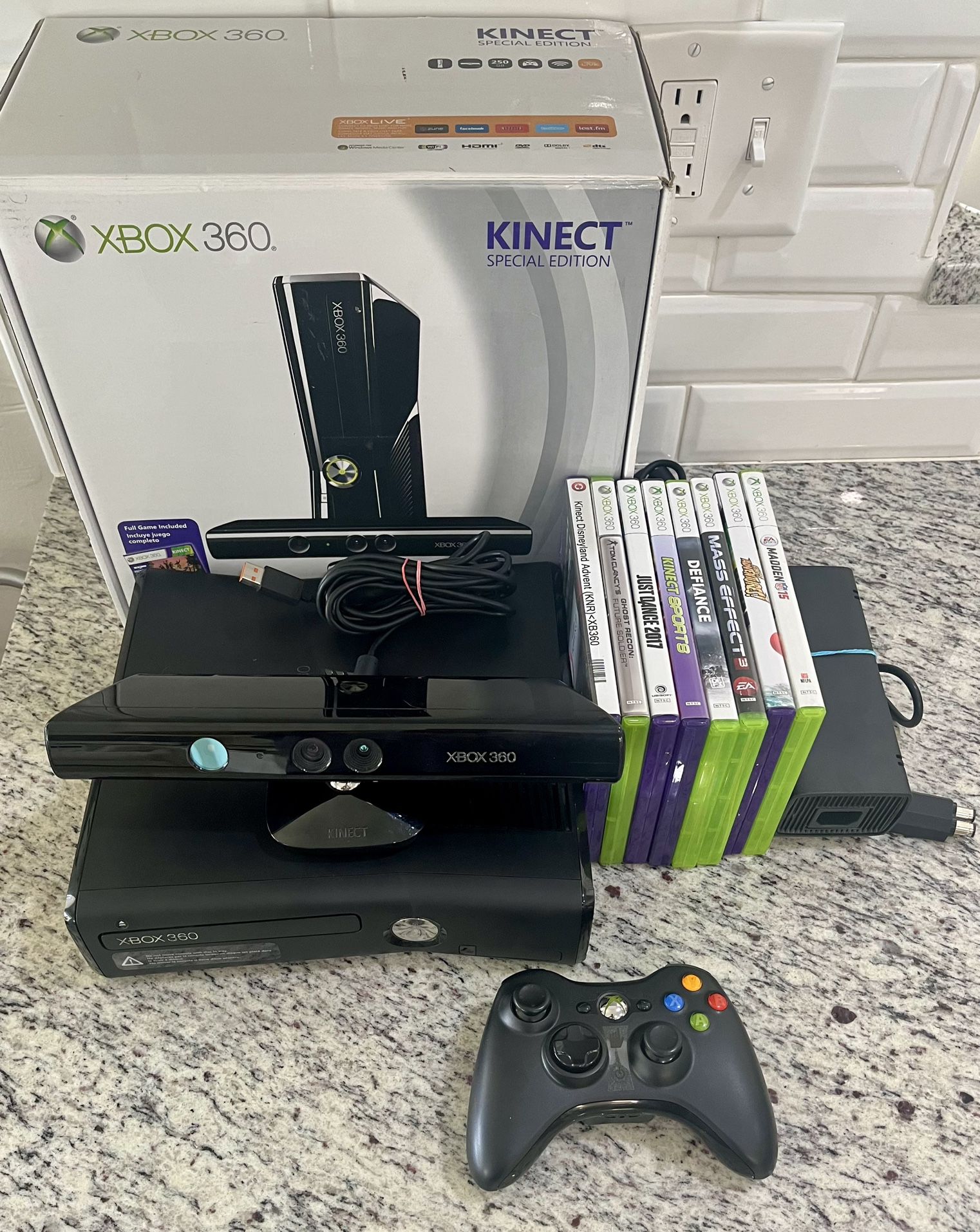 Xbox 360 with Kinect bundle